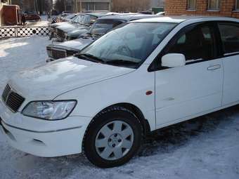 2001 Mitsubishi Lancer Cedia Pictures