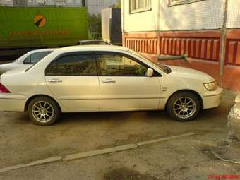 2001 Mitsubishi Lancer Cedia Wallpapers