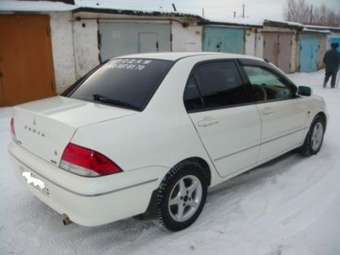 2001 Mitsubishi Lancer Cedia Pictures
