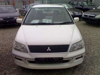 2001 Mitsubishi Lancer Cedia Pictures