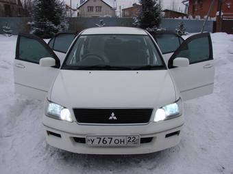 2001 Mitsubishi Lancer Cedia Pictures