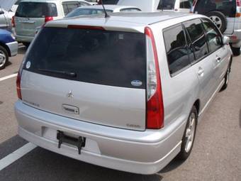 2001 Mitsubishi Lancer Cedia Photos