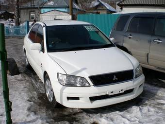 2001 Mitsubishi Lancer Cedia Photos