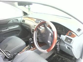 2001 Mitsubishi Lancer Cedia Pictures