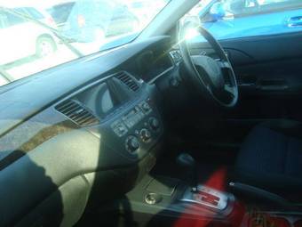 2001 Mitsubishi Lancer Cedia Images