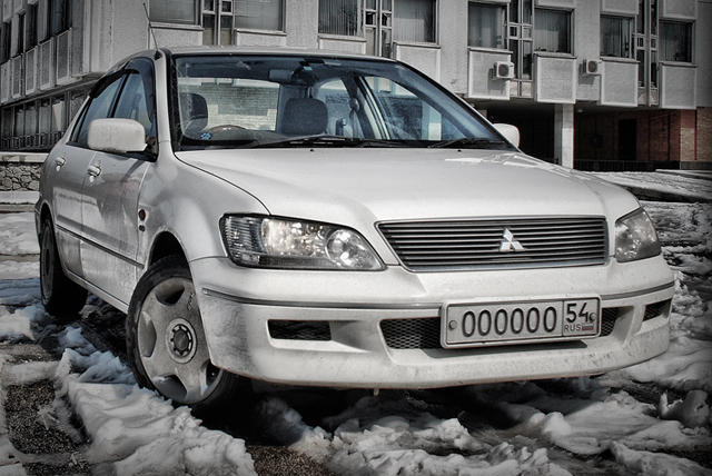 2001 Mitsubishi Lancer Cedia