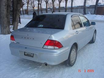 2001 Mitsubishi Lancer Cedia Photos