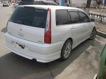 2001 Mitsubishi Lancer Cedia Pictures