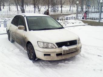2001 Mitsubishi Lancer Cedia Photos