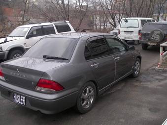 2001 Mitsubishi Lancer Cedia Pictures