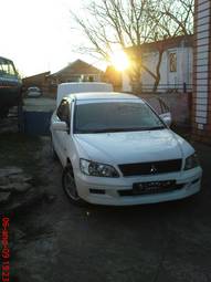 2001 Mitsubishi Lancer Cedia Pictures