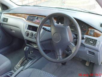 2001 Mitsubishi Lancer Cedia Photos