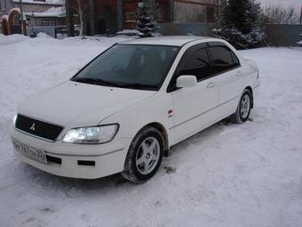 2001 Mitsubishi Lancer Cedia Photos