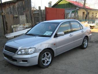 2001 Mitsubishi Lancer Cedia Pictures