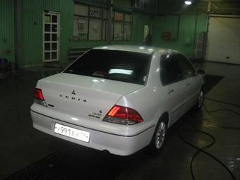 2001 Mitsubishi Lancer Cedia Pictures