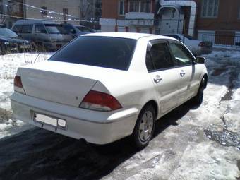 2001 Mitsubishi Lancer Cedia Pictures