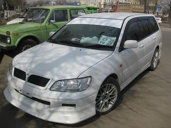 2001 Mitsubishi Lancer Cedia Images