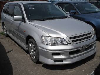 2001 Mitsubishi Lancer Cedia Photos