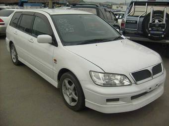 2001 Mitsubishi Lancer Cedia Photos