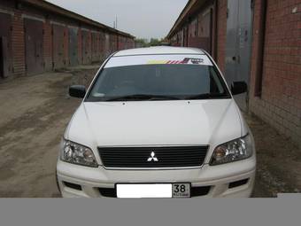 2001 Mitsubishi Lancer Cedia Pictures