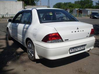 2001 Mitsubishi Lancer Cedia Photos