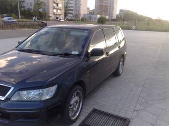 2001 Mitsubishi Lancer Cedia Photos