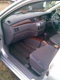 2001 Mitsubishi Lancer Cedia Photos