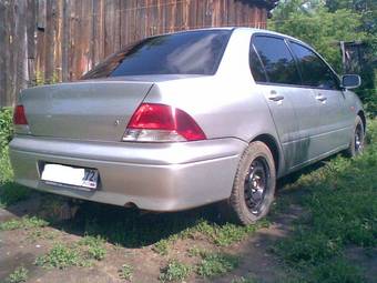 2001 Mitsubishi Lancer Cedia Photos