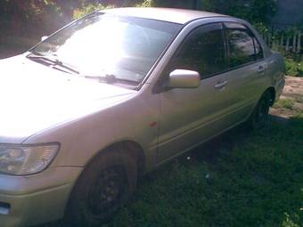 2001 Mitsubishi Lancer Cedia Photos