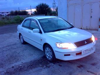 2001 Mitsubishi Lancer Cedia Pictures