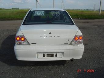 2001 Mitsubishi Lancer Cedia Pictures