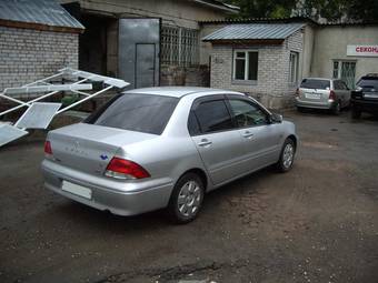 2001 Mitsubishi Lancer Cedia Photos
