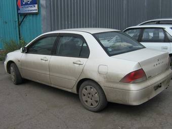 2001 Mitsubishi Lancer Cedia Pictures
