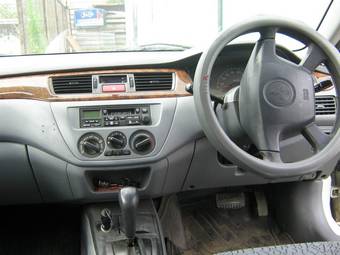 2001 Mitsubishi Lancer Cedia Wallpapers