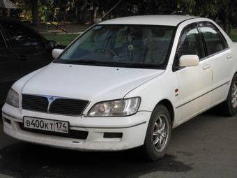 2001 Mitsubishi Lancer Cedia Photos