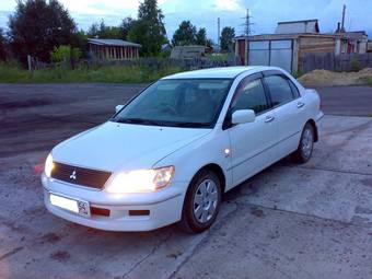 2001 Mitsubishi Lancer Cedia Pictures