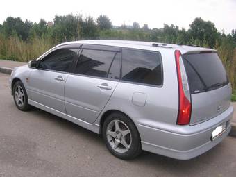 2001 Mitsubishi Lancer Cedia Pictures