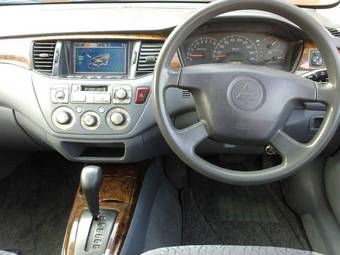 2001 Mitsubishi Lancer Cedia Photos