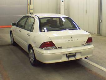 2001 Mitsubishi Lancer Cedia Pictures