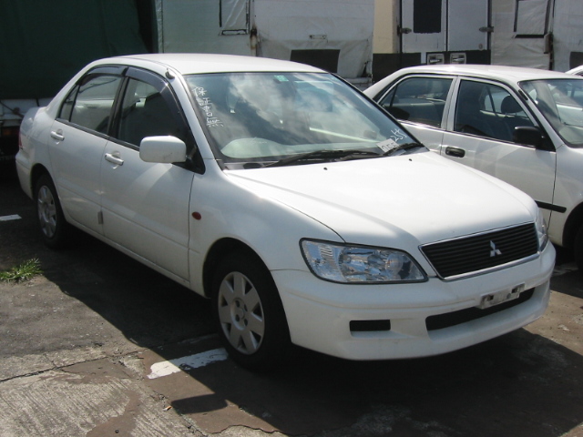 2002 Mitsubishi Lancer Cedia