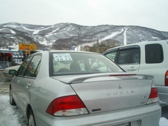 2002 Mitsubishi Lancer Cedia