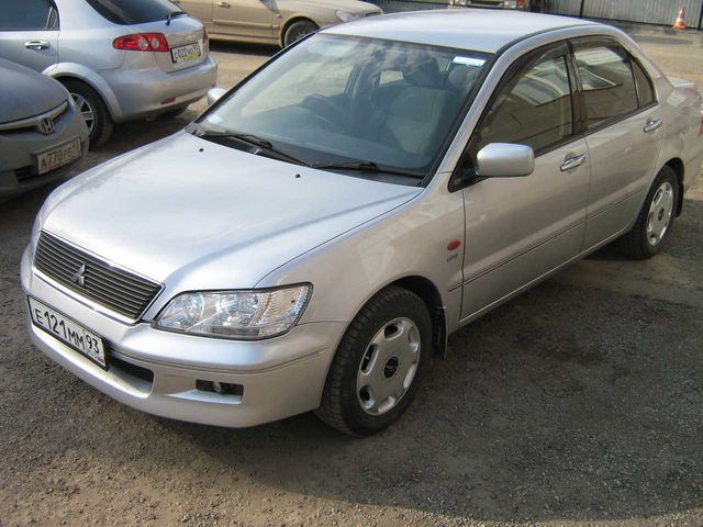 2002 Mitsubishi Lancer Cedia