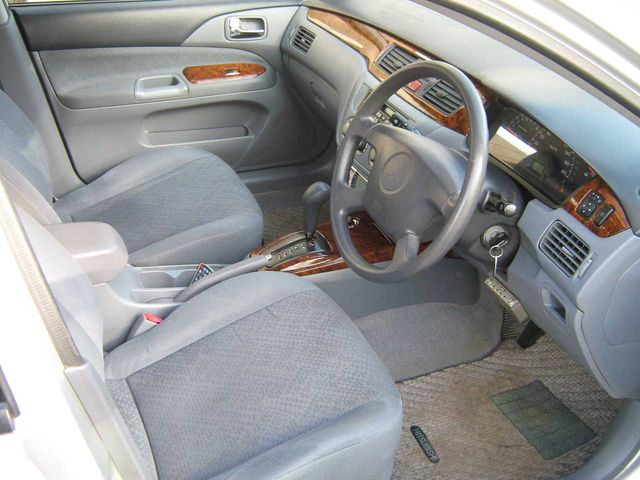 2002 Mitsubishi Lancer Cedia