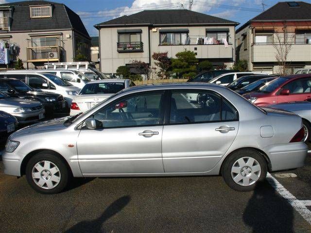 2002 Mitsubishi Lancer Cedia