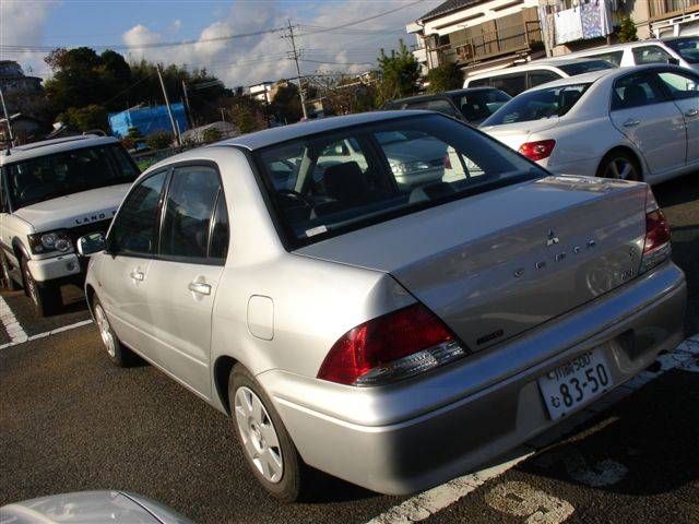 2002 Mitsubishi Lancer Cedia