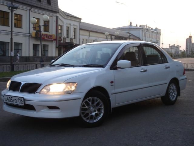 2002 Mitsubishi Lancer Cedia