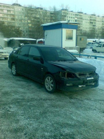 2002 Mitsubishi Lancer Cedia