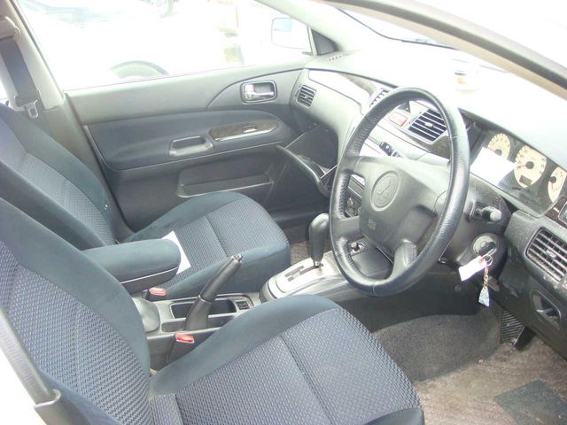 2002 Mitsubishi Lancer Cedia