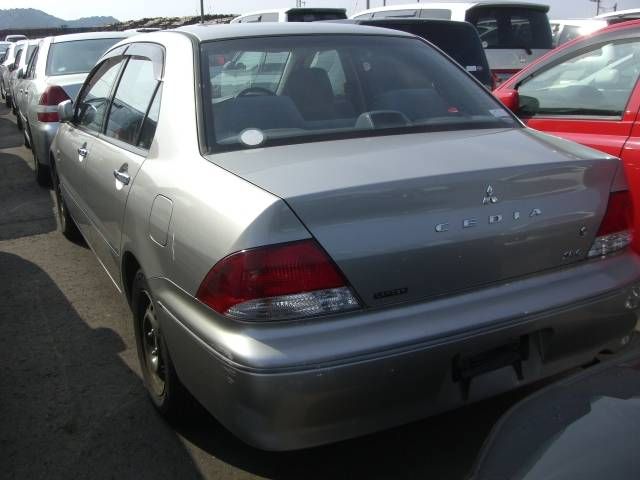 2002 Mitsubishi Lancer Cedia