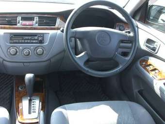 Mitsubishi Lancer Cedia